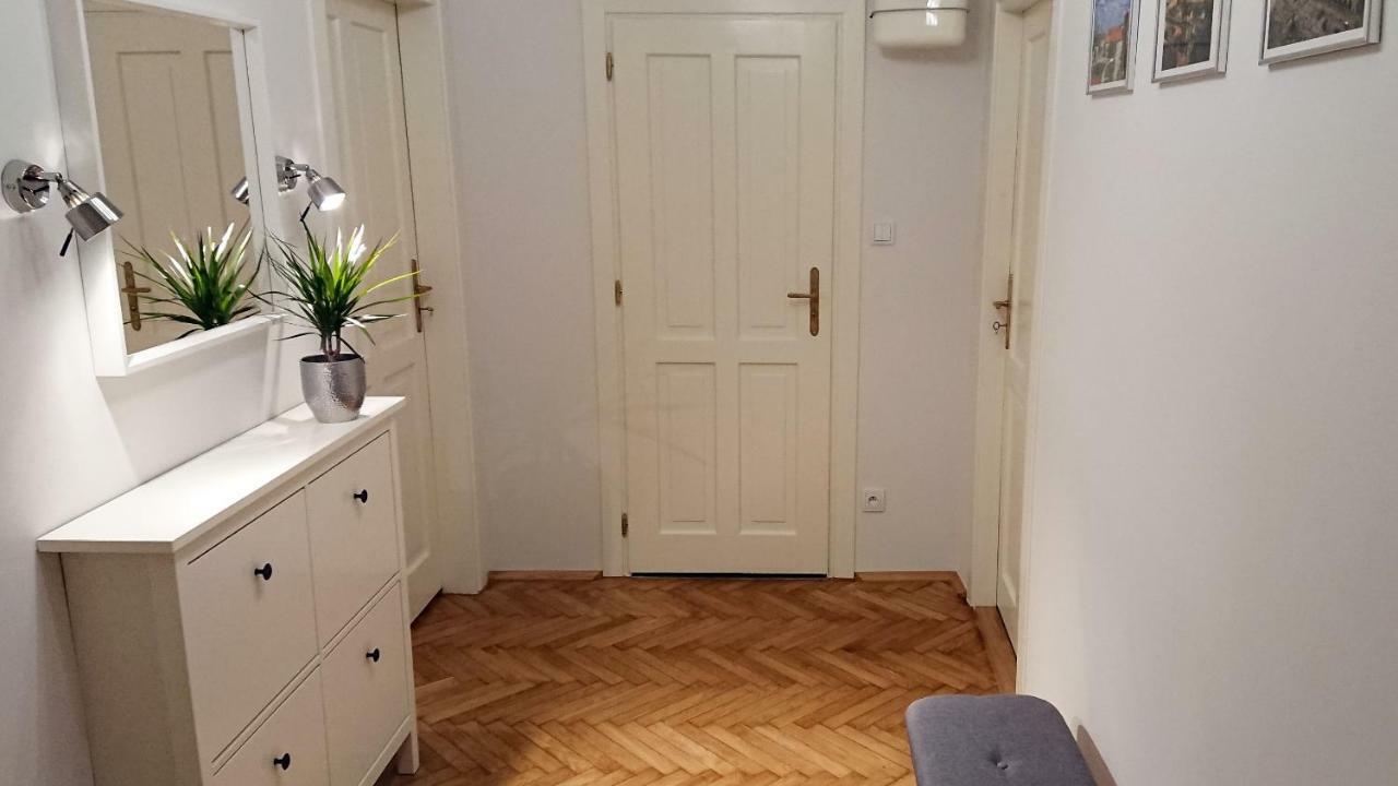 Apartment For You Krasków Exterior foto